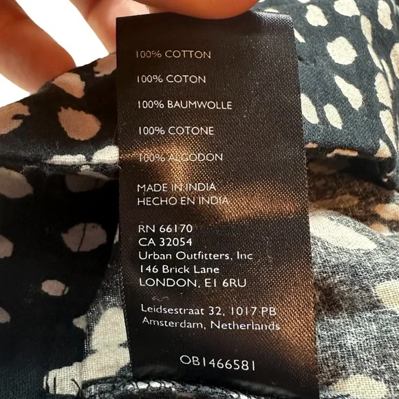 FREE PEOPLE: Lace -Up Bennett Polka Dot Shorts -Size 0 - Picture 13 of 13